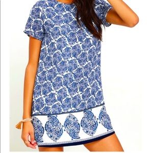 Lulu’s Blue Paisley Print Shift Dress